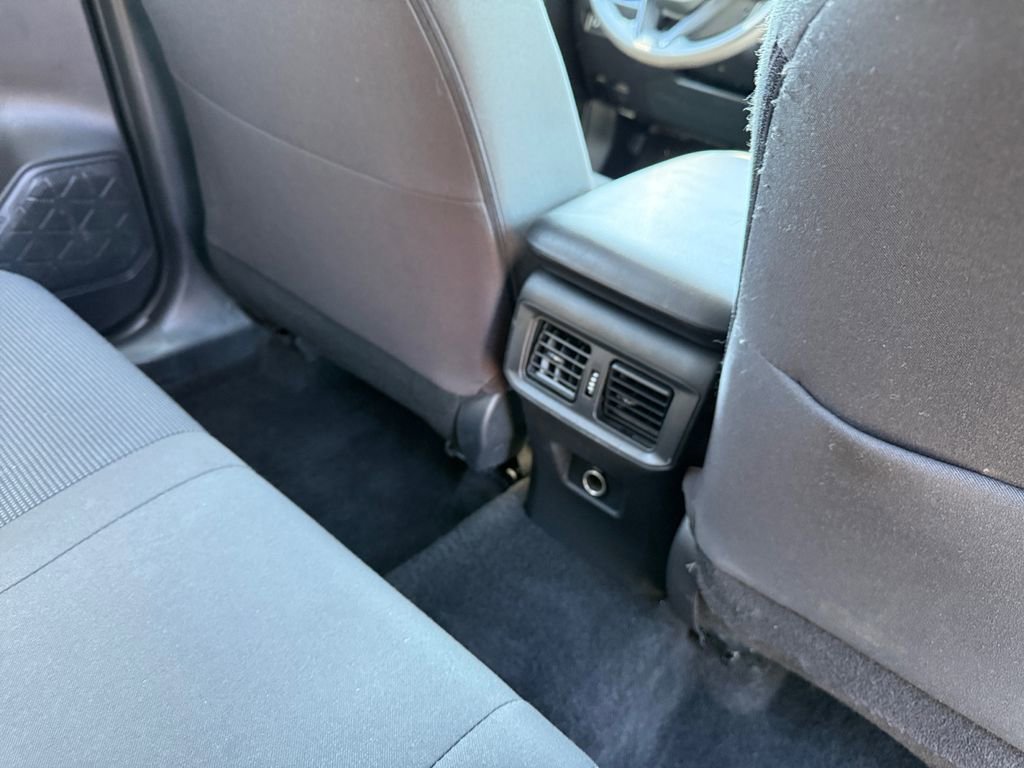 Certified 2024 Toyota RAV4 LE AWD/4WD image 21