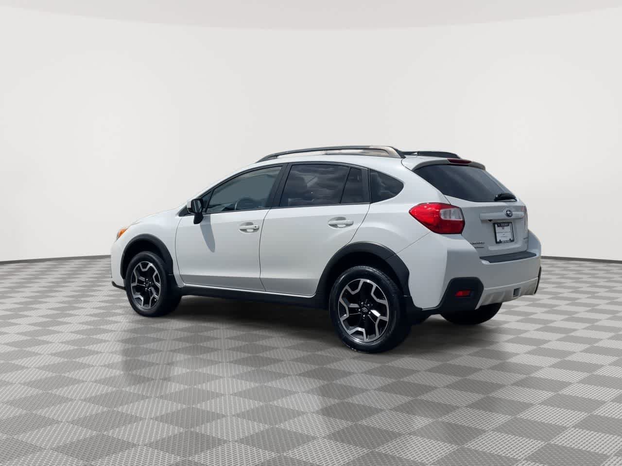 Used 2016 Subaru Crosstrek 2.0i Premium AWD/4WD image 6