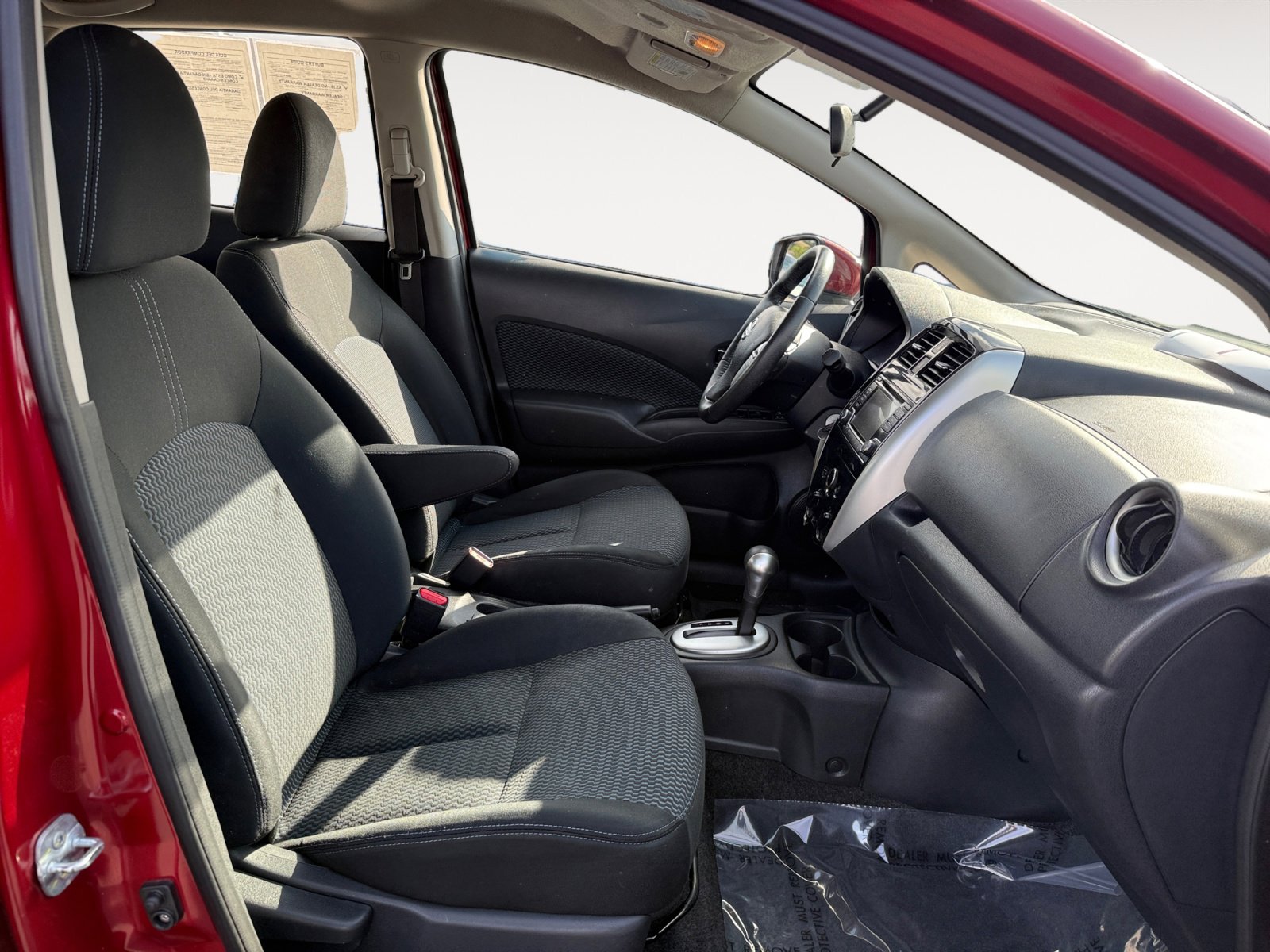 Used 2016 Nissan Versa Note SV w/ SV Appearance Package FWD image 19