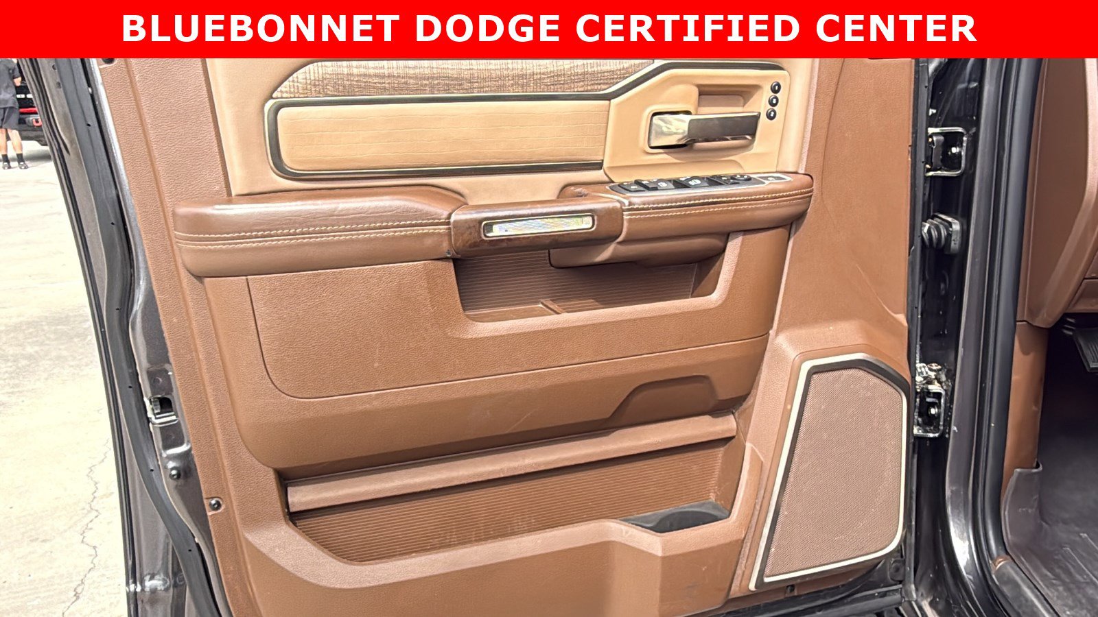 Used 2022 RAM 2500 Limited AWD/4WD image 10