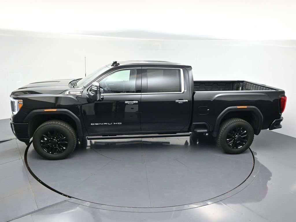 Used 2023 GMC Sierra 3500 Denali w/ Denali Black Diamond Edition AWD/4WD image 29