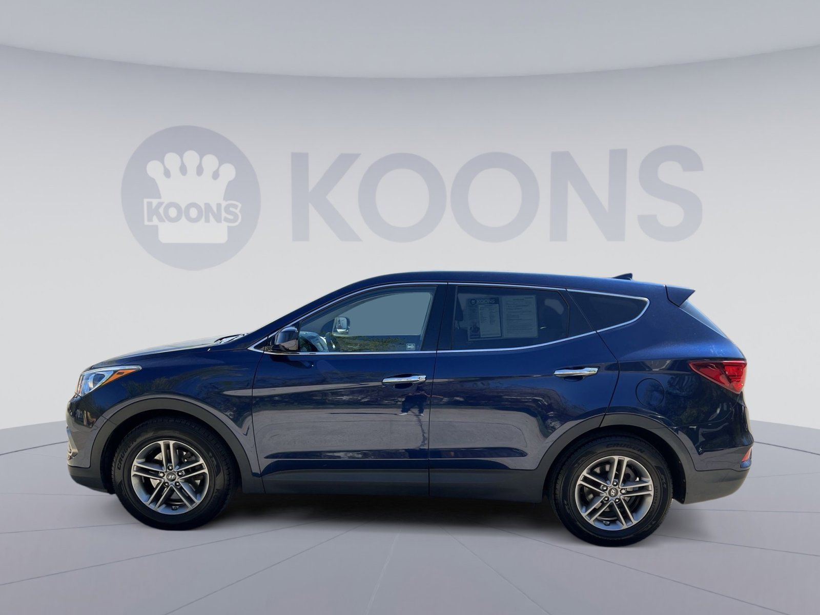 Used 2017 Hyundai Santa Fe Sport image 2
