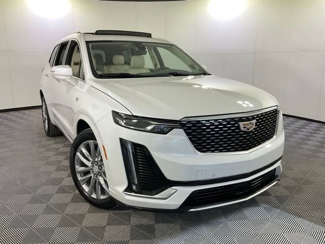Certified 2022 Cadillac XT6 Premium Luxury w/ Technology Package image 39