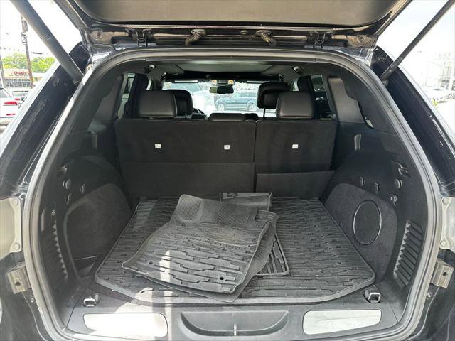 Used 2015 Jeep Grand Cherokee Summit AWD/4WD image 22
