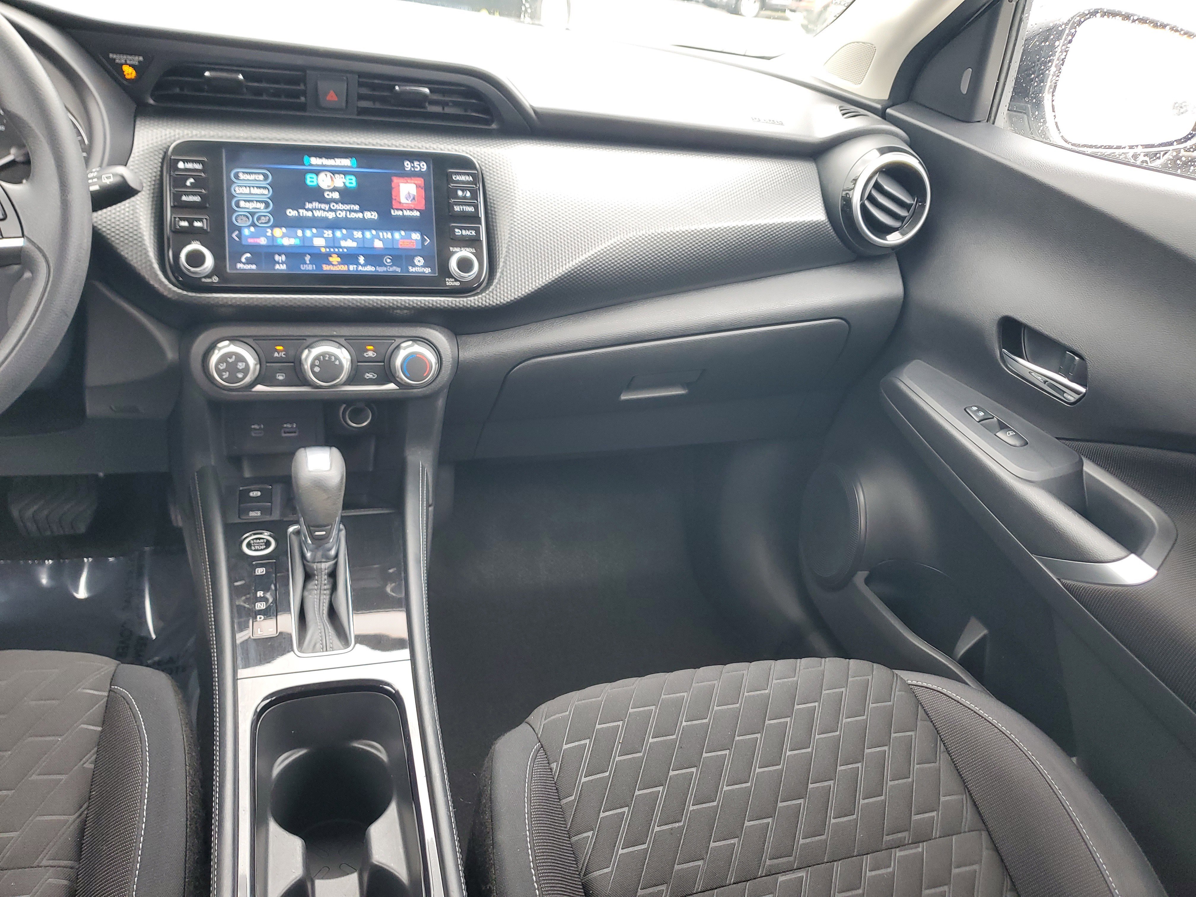 Used 2023 Nissan Kicks SV image 16