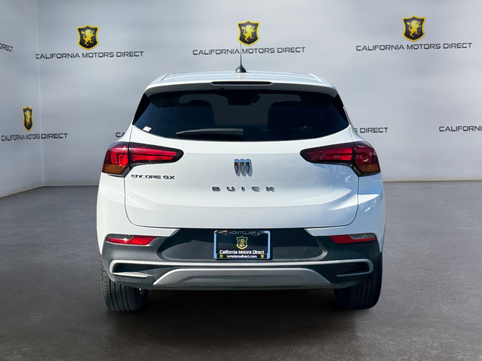 Used 2024 Buick Encore GX Preferred FWD image 4