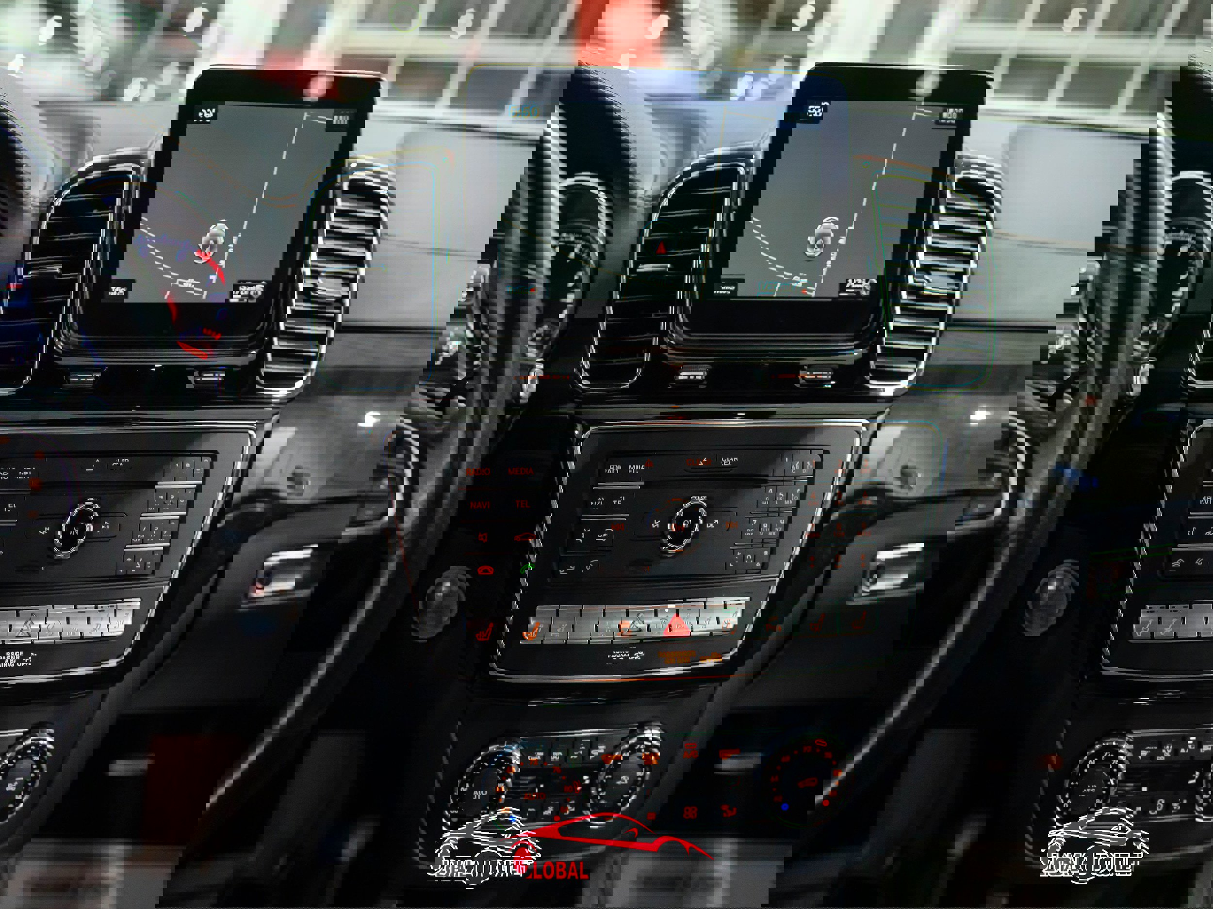 Used 2017 Mercedes-Benz GLS 450 4MATIC image 33