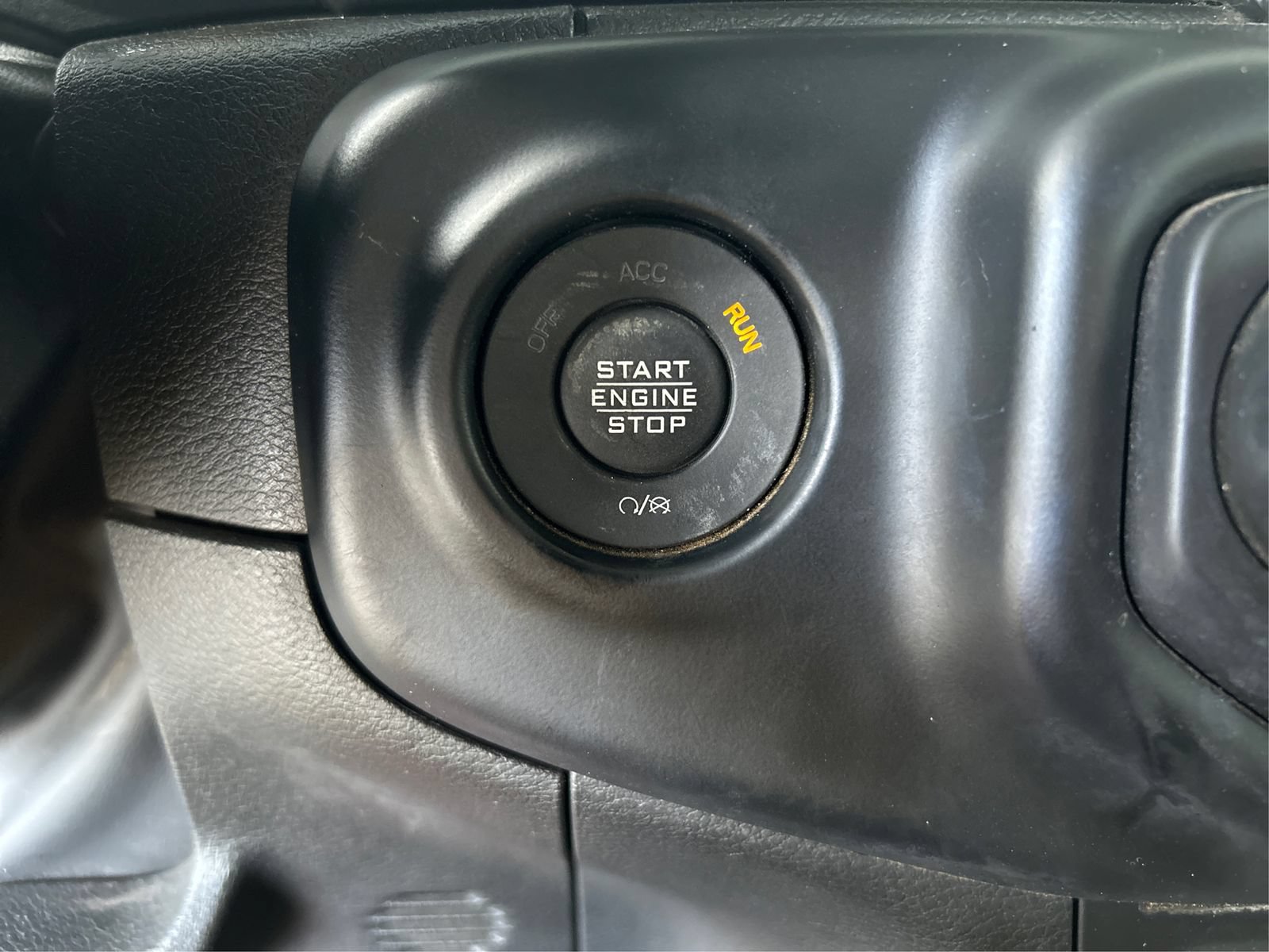 Used 2023 Jeep Wrangler Unlimited Sport AWD/4WD image 29