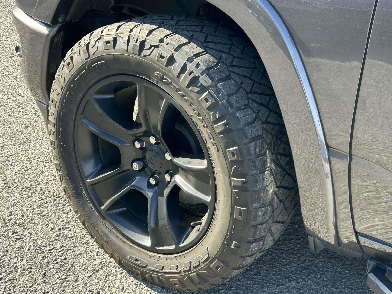 Used 2022 RAM 1500 Laramie w/ Sport Appearance Package image 9