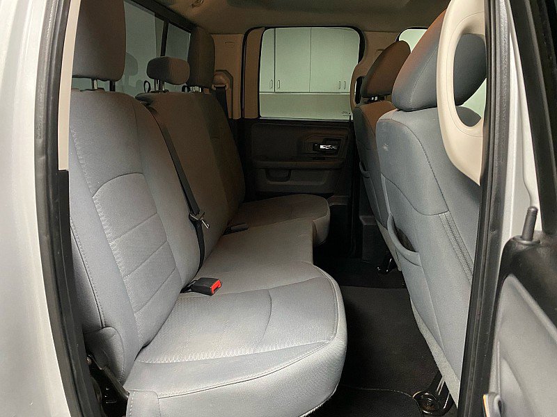 Used 2013 RAM 1500 Classic SLT w/ Premium Display Pkg image 13