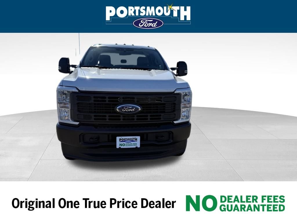 New 2026 Ford F350 XL w/ FX4 Off-Road Package image 10