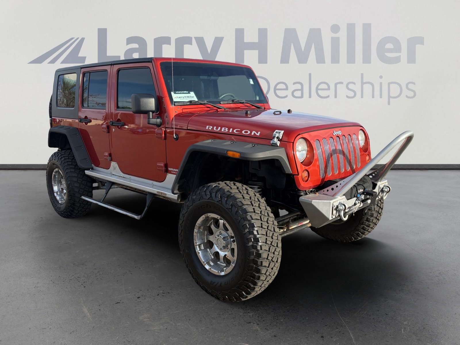 Used 2009 Jeep Wrangler Unlimited Rubicon w/ Dual Top Group image 8