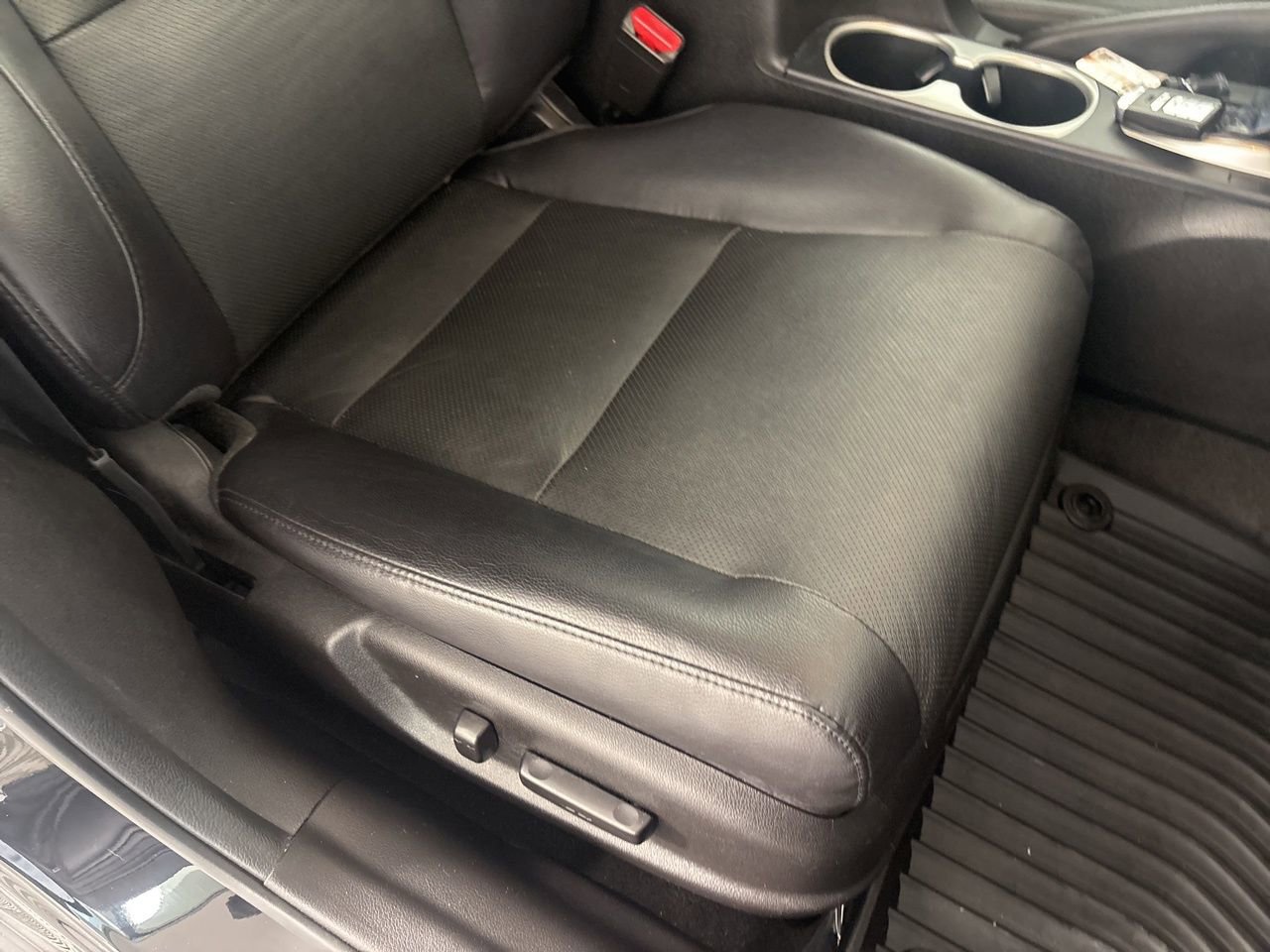 Used 2017 Acura ILX w/ Premium Package image 34