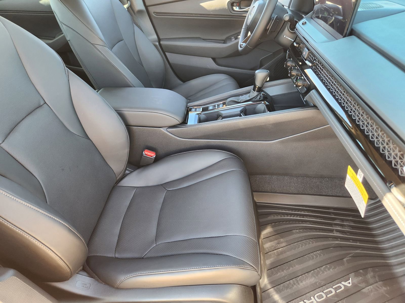 New 2025 Honda Accord EX-L image 14