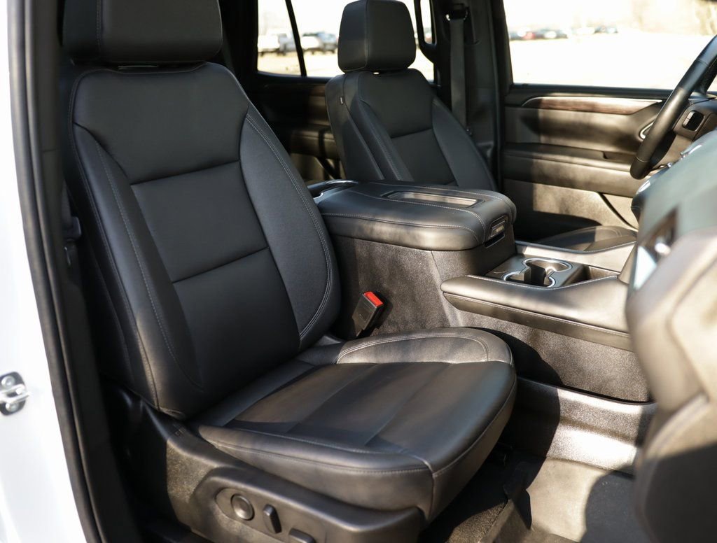 Used 2023 Chevrolet Tahoe LT w/ Luxury Package image 36