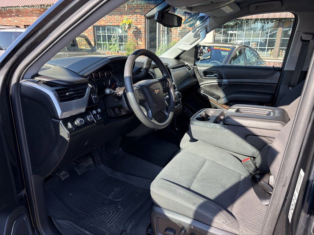 Used 2020 Chevrolet Suburban 4WD w/ Max Trailering Package image 7