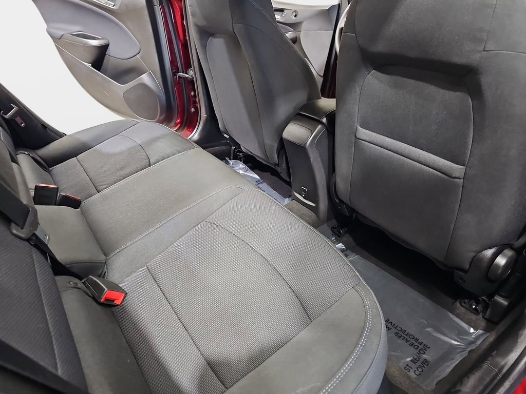 Used 2018 Chevrolet Cruze LT w/ Convenience Package FWD image 13