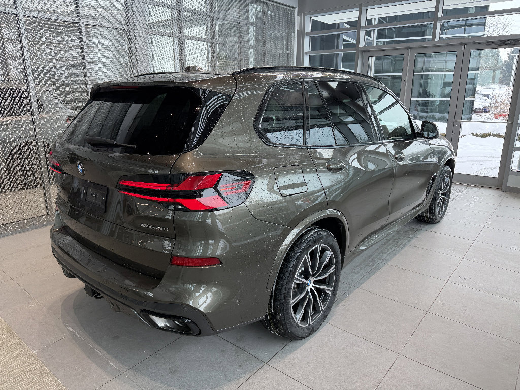 New 2026 BMW X5 xDrive40i w/ M Sport Package image 6