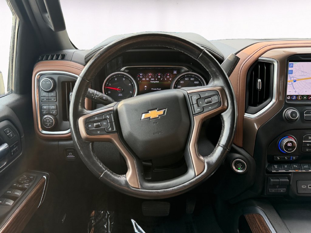 Used 2022 Chevrolet Silverado 3500 High Country AWD/4WD image 12