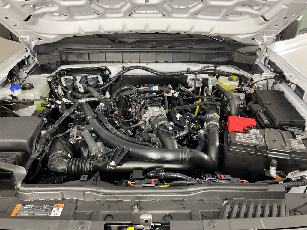 New 2026 Ford Bronco Badlands image 9