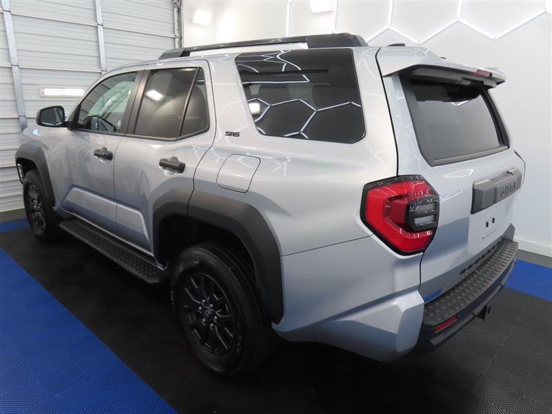 Used 2025 Toyota 4Runner SR5 AWD/4WD image 6