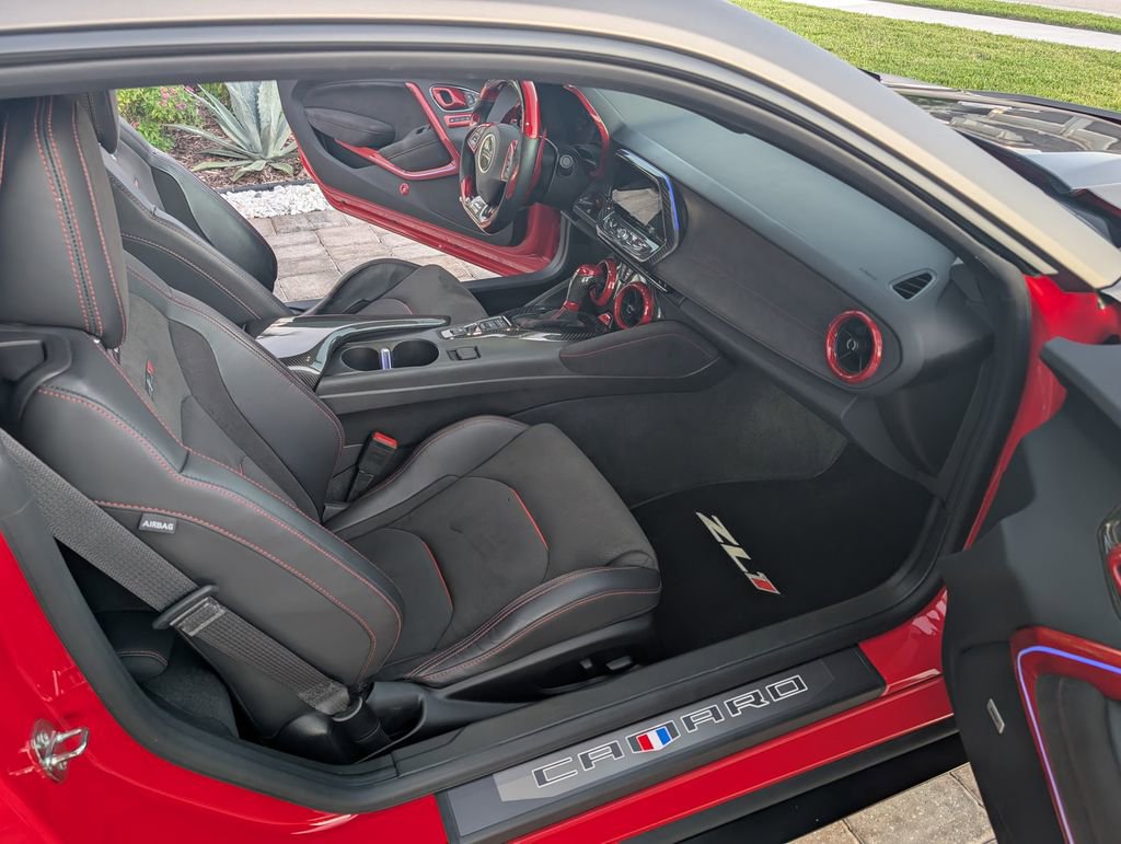 Used 2023 Chevrolet Camaro ZL1 RWD image 6