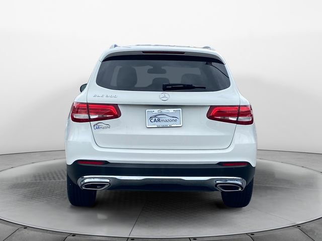 Used 2019 Mercedes-Benz GLC 300 image 4
