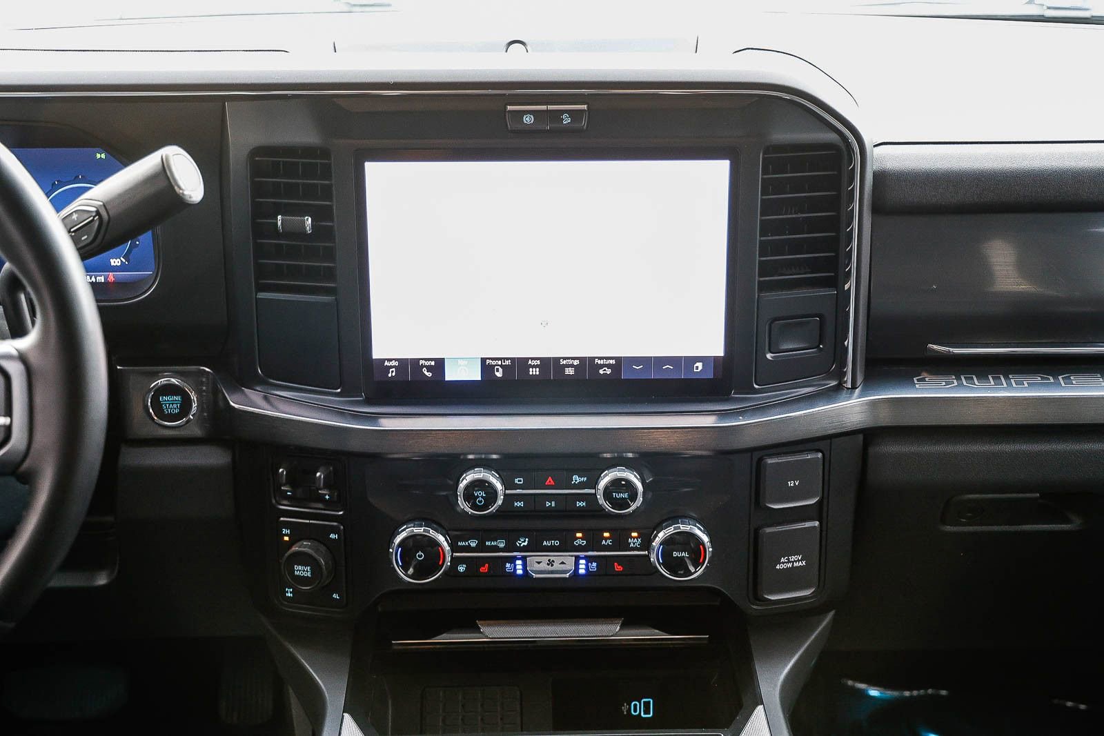 Used 2025 Ford F250 Lariat w/ Black Appearance Package AWD/4WD image 11