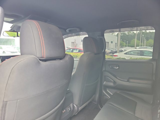 Used 2022 Nissan Frontier Pro-X RWD image 11