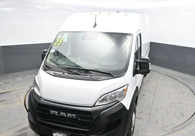 Used 2025 RAM ProMaster 2500 w/ Convenience Group image 23