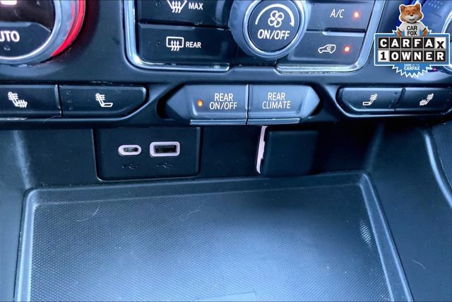Used 2022 Chevrolet Tahoe Z71 w/ Luxury Package AWD/4WD image 33