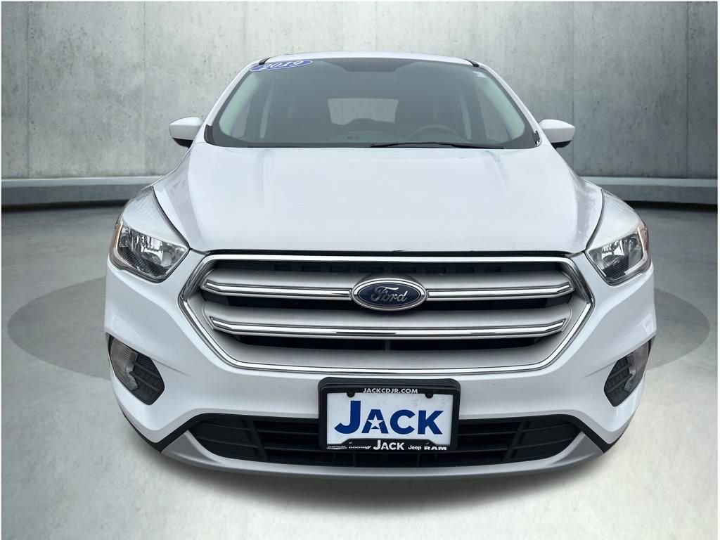 Used 2019 Ford Escape SE image 9