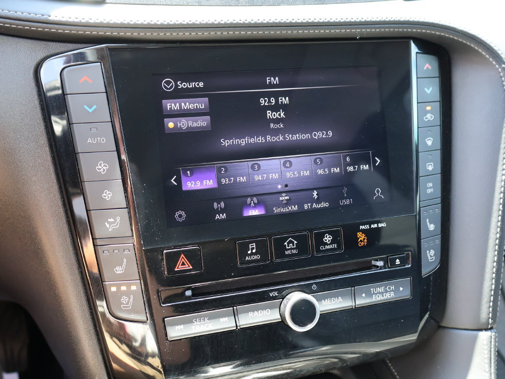 Used 2022 INFINITI QX50 Essential AWD/4WD image 35