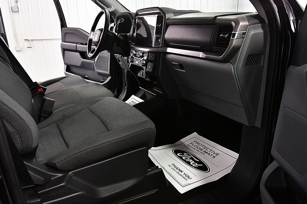 Used 2025 Ford F150 XLT w/ Equipment Group 301A Standard image 32