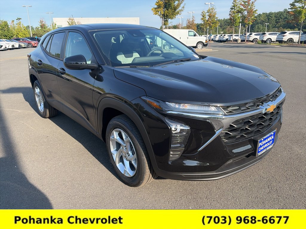 New 2026 Chevrolet Trax LS w/ LS Convenience Package