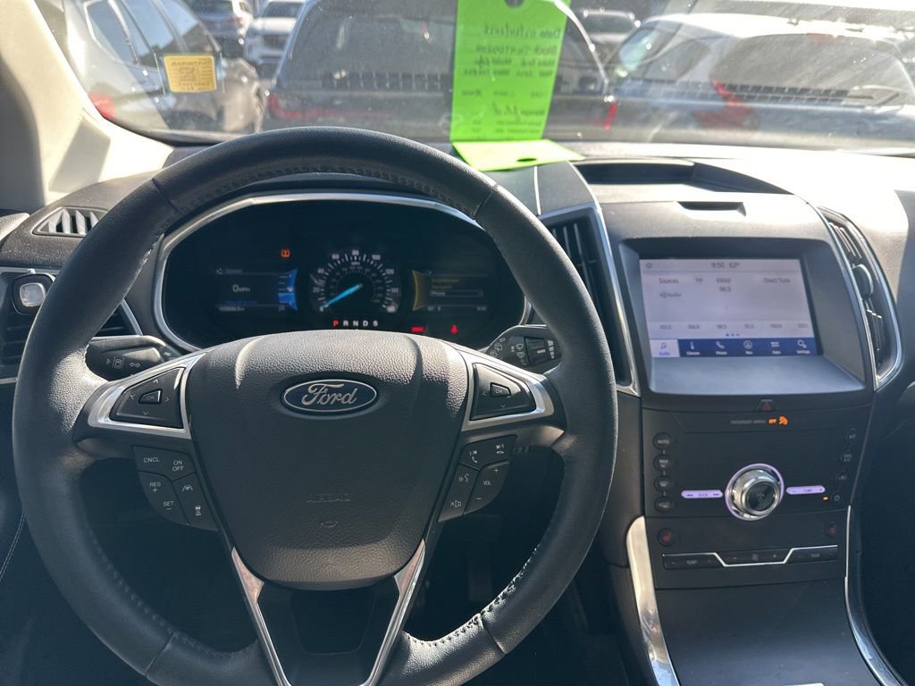 Used 2020 Ford Edge Titanium image 6