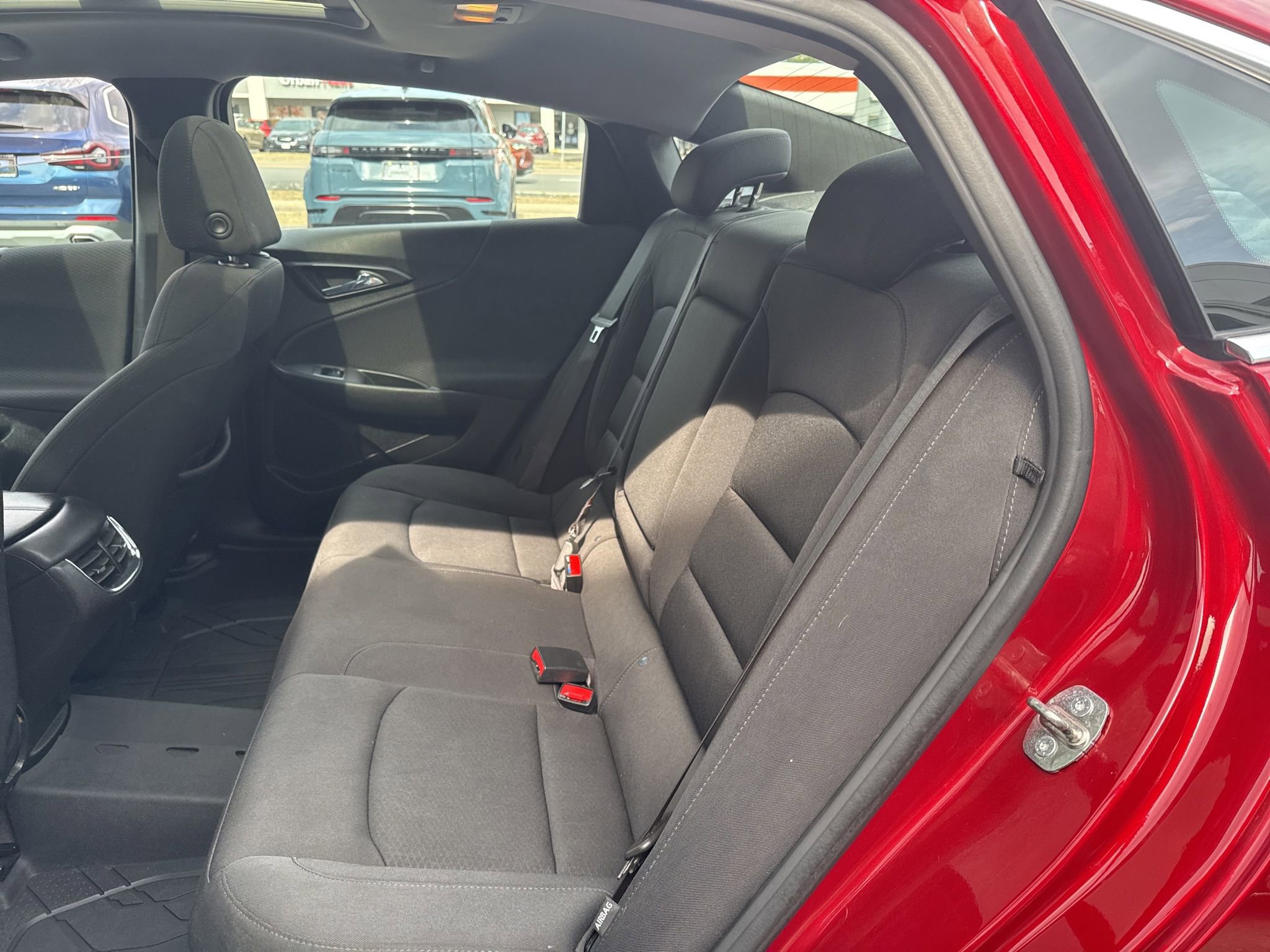 Used 2021 Chevrolet Malibu LT image 19