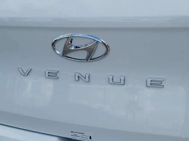 New 2026 Hyundai Venue SEL FWD image 23