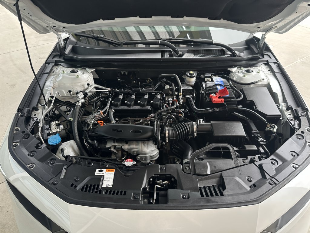 Used 2024 Honda Accord LX image 37