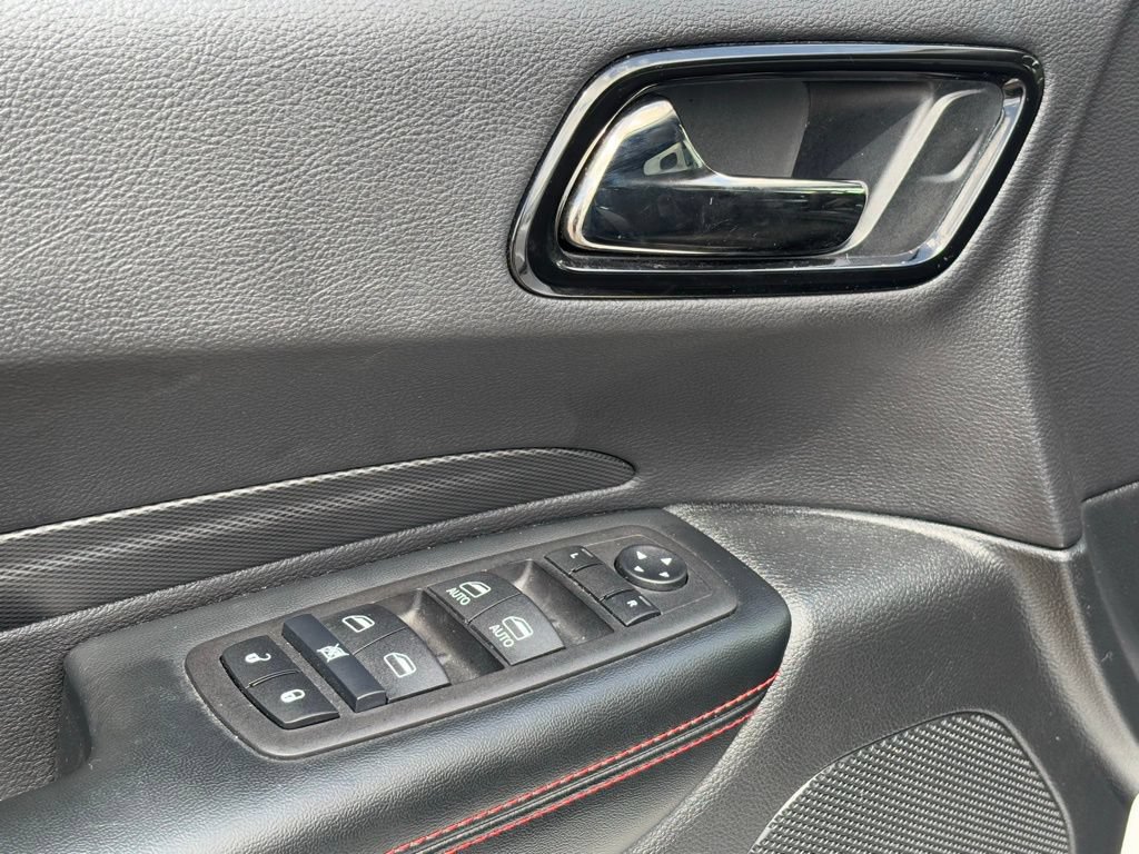 Used 2025 Dodge Durango GT RWD image 27
