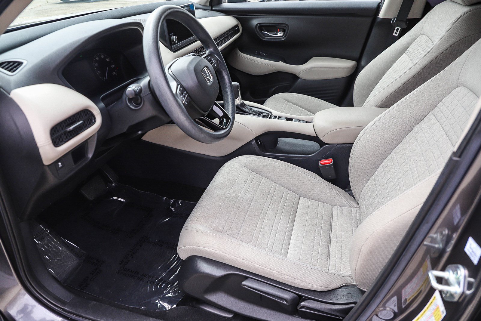 Used 2024 Honda HR-V LX image 18