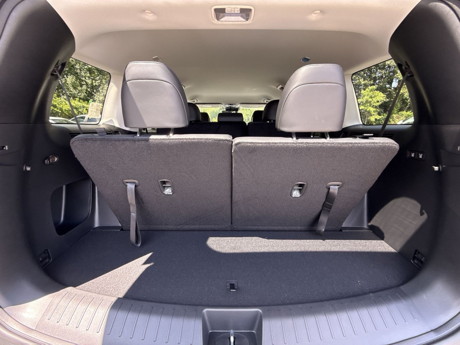 New 2027 Hyundai Santa Fe SEL FWD image 27