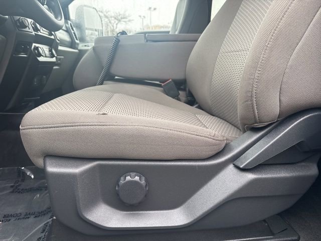 Used 2022 Ford F350 XLT w/ Snow Plow Prep Package image 16