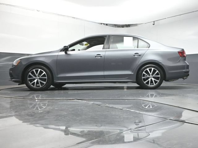 Used 2018 Volkswagen Jetta SE FWD image 33