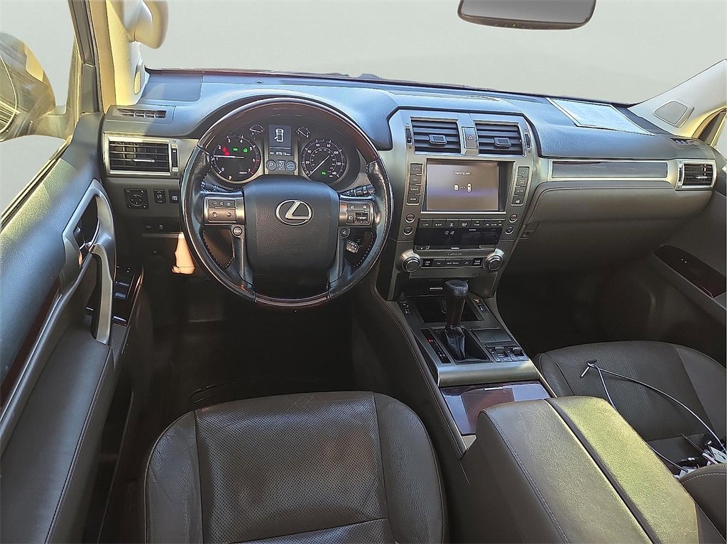 Used 2018 Lexus GX 460 image 11