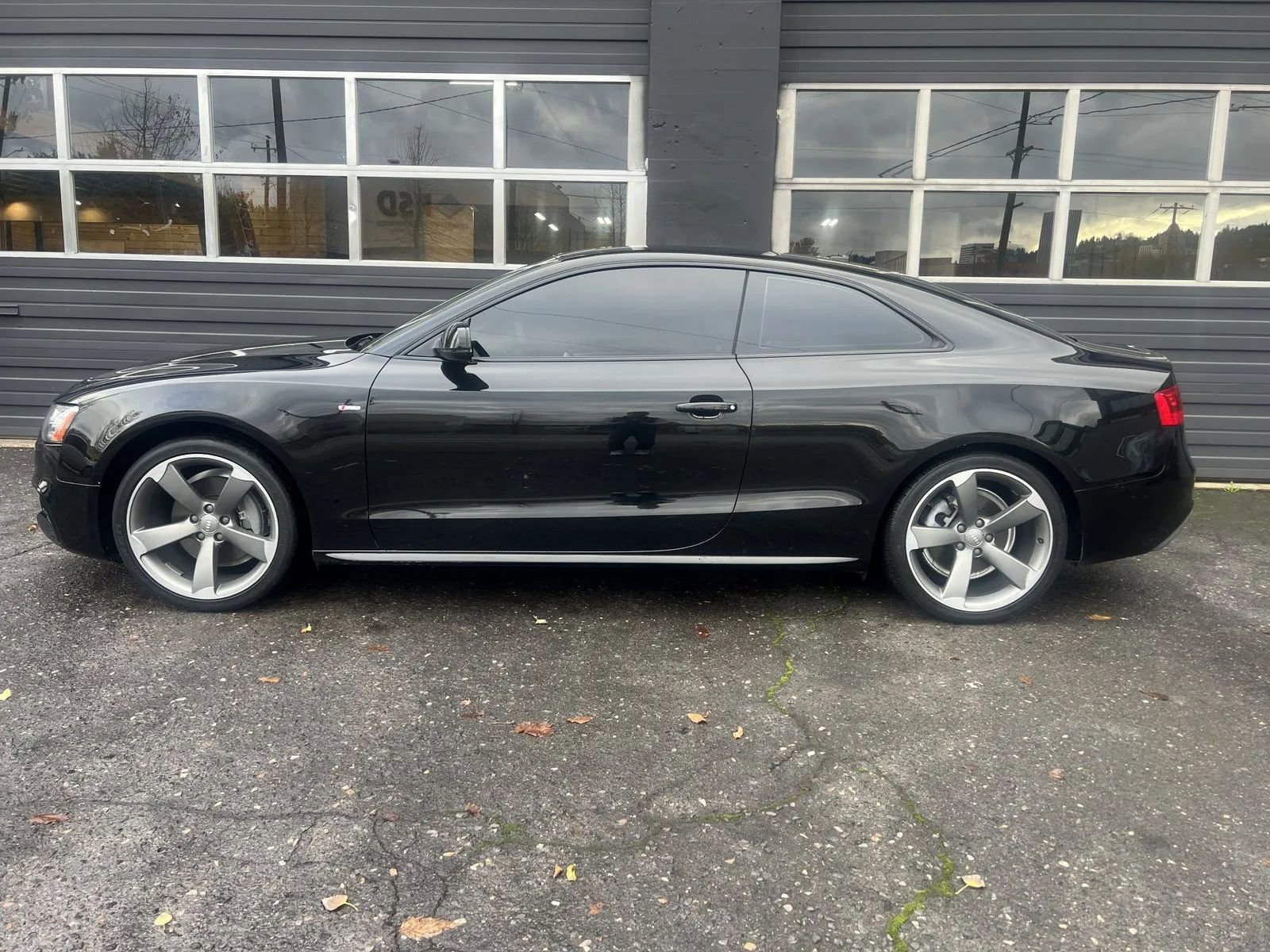 Used 2016 Audi A5 2.0T Premium Plus w/ Technology Package image 2