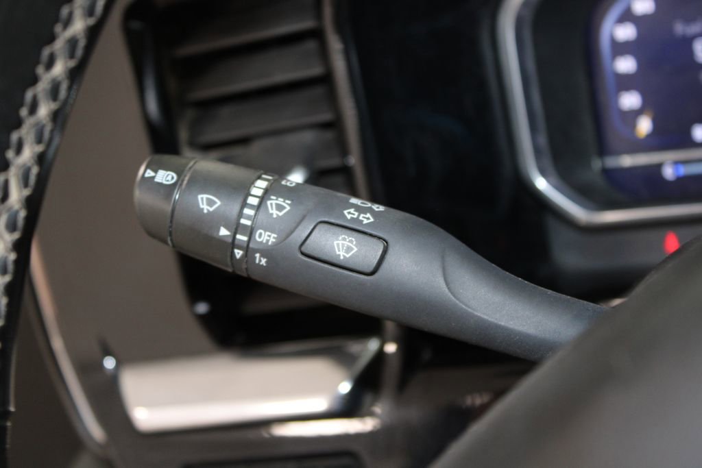 Used 2024 Chevrolet Silverado 2500 High Country w/ High Country Premium Package image 40