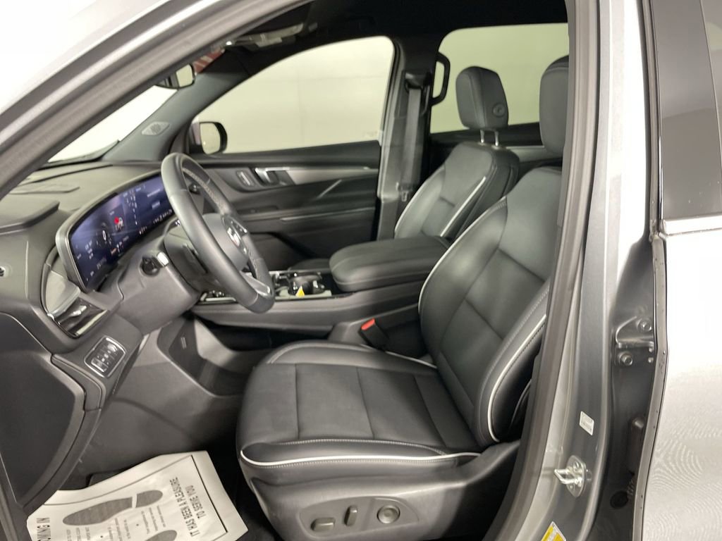 New 2025 Buick Enclave Preferred w/ Power Package image 18