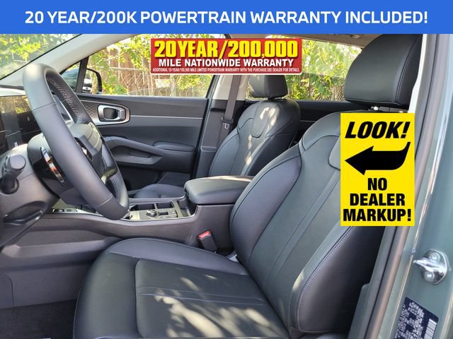 New 2026 Kia Sorento EX w/ EX Premium Package AWD/4WD image 8