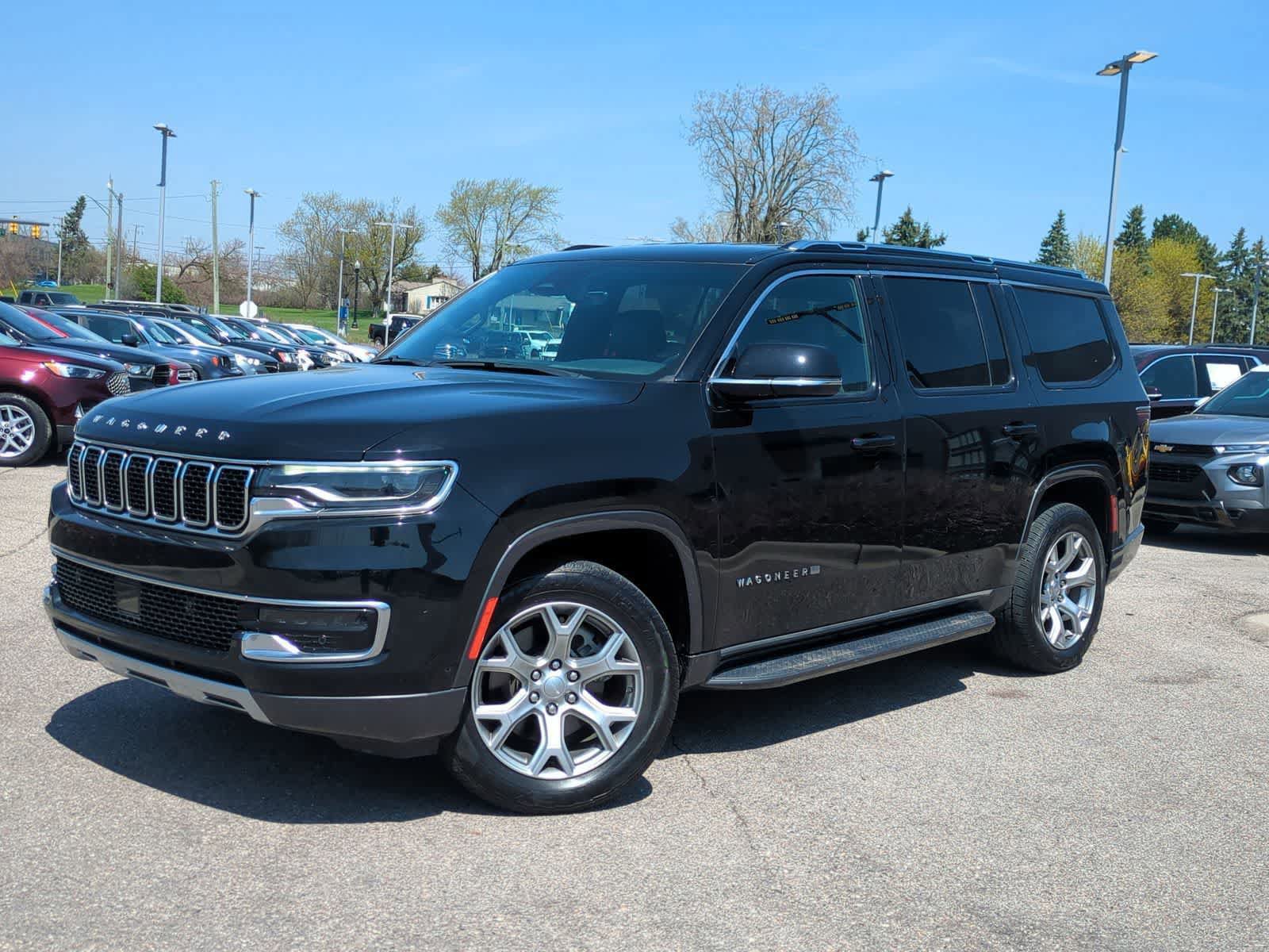 Used 2022 Jeep Wagoneer Series II AWD/4WD image 1